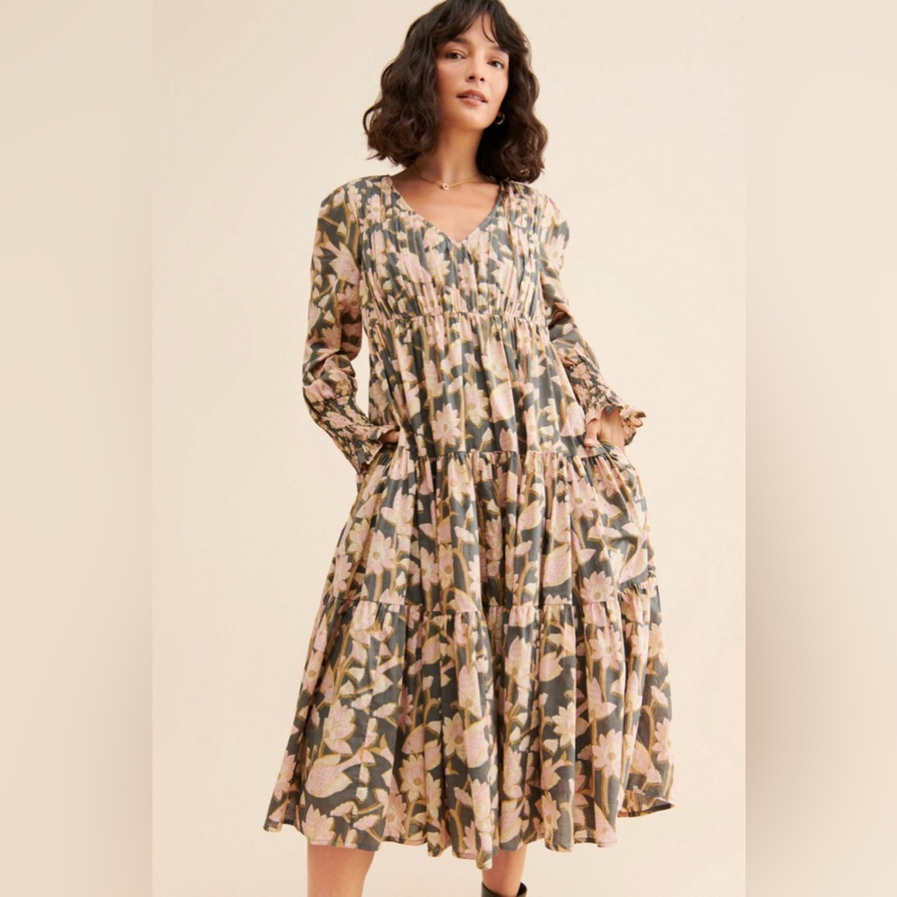 ✨ Anthropologie Waistless Floral Dress Sz M